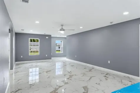 1615 31st Avenue E Bradenton FL 34208