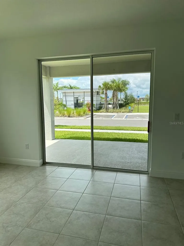 19044 Blueleaf Street Orlando FL 32827