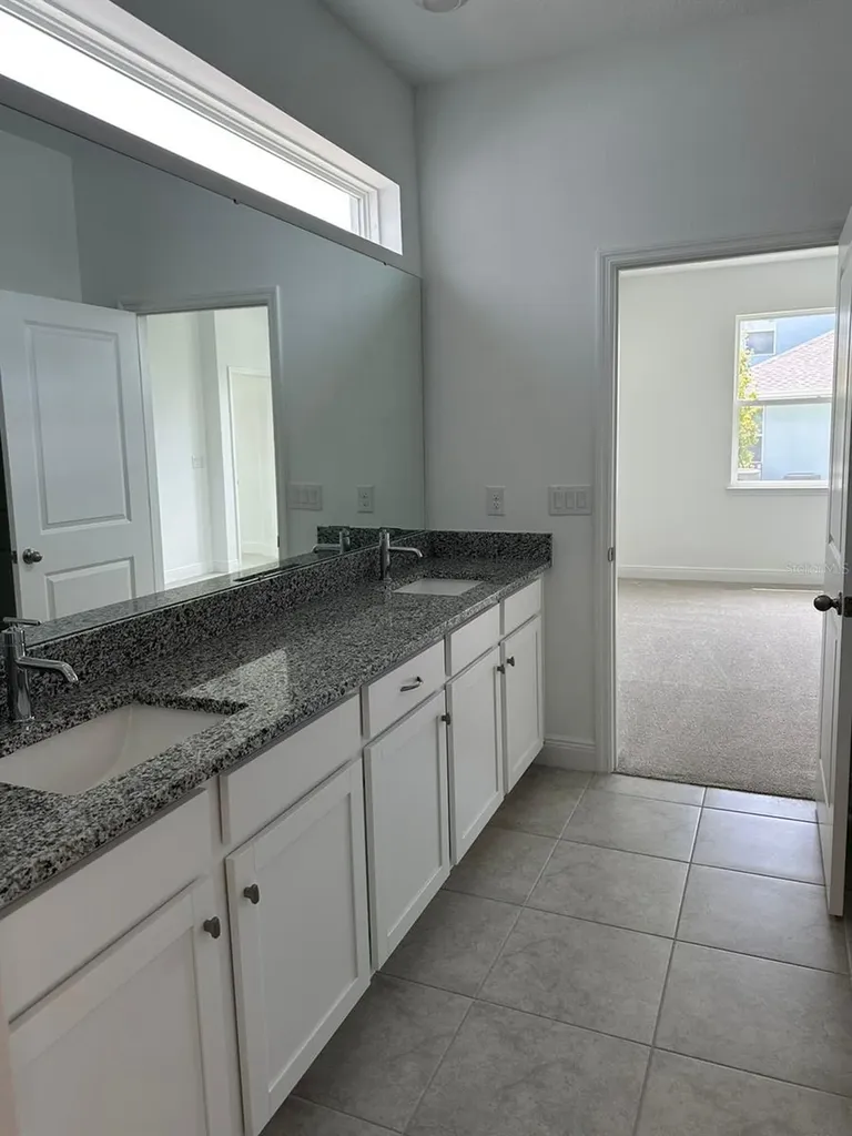 19044 Blueleaf Street Orlando FL 32827