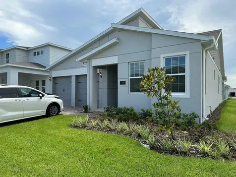 19044 Blueleaf Street Orlando FL 32827
