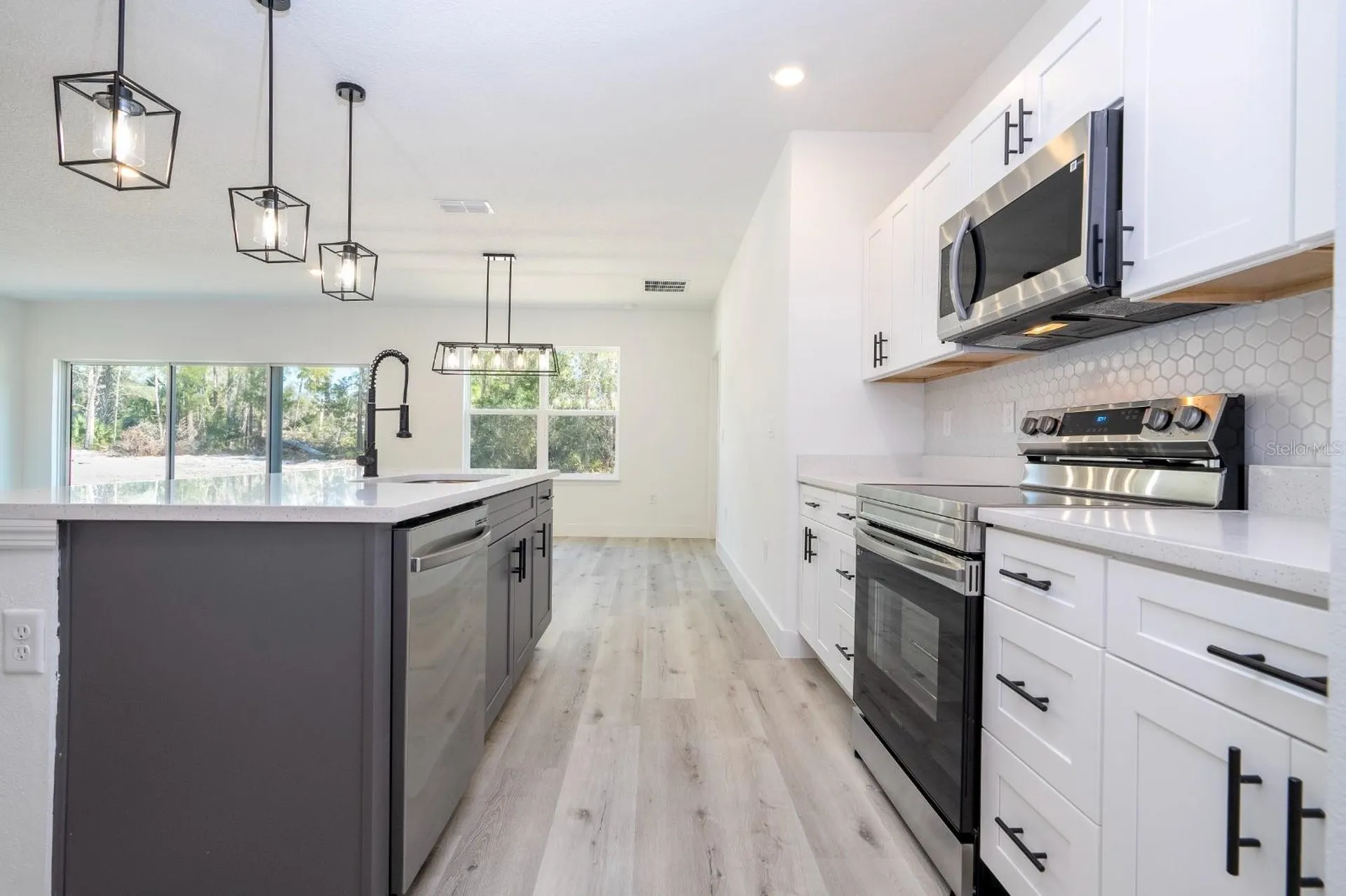 3737 Brewster Road North Port FL 34288