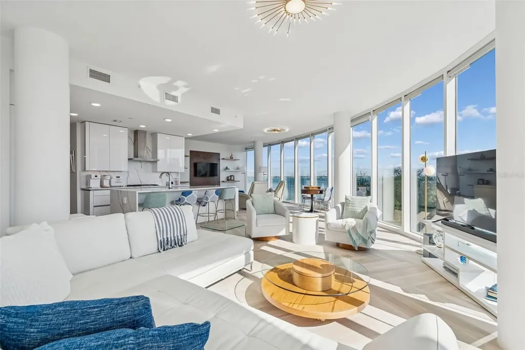 2900 W Bay To Bay Boulevard Tampa FL 33629