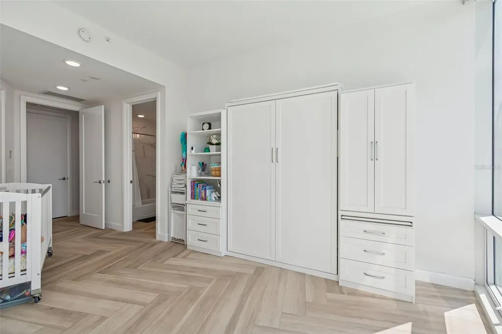 2900 W Bay To Bay Boulevard Tampa FL 33629