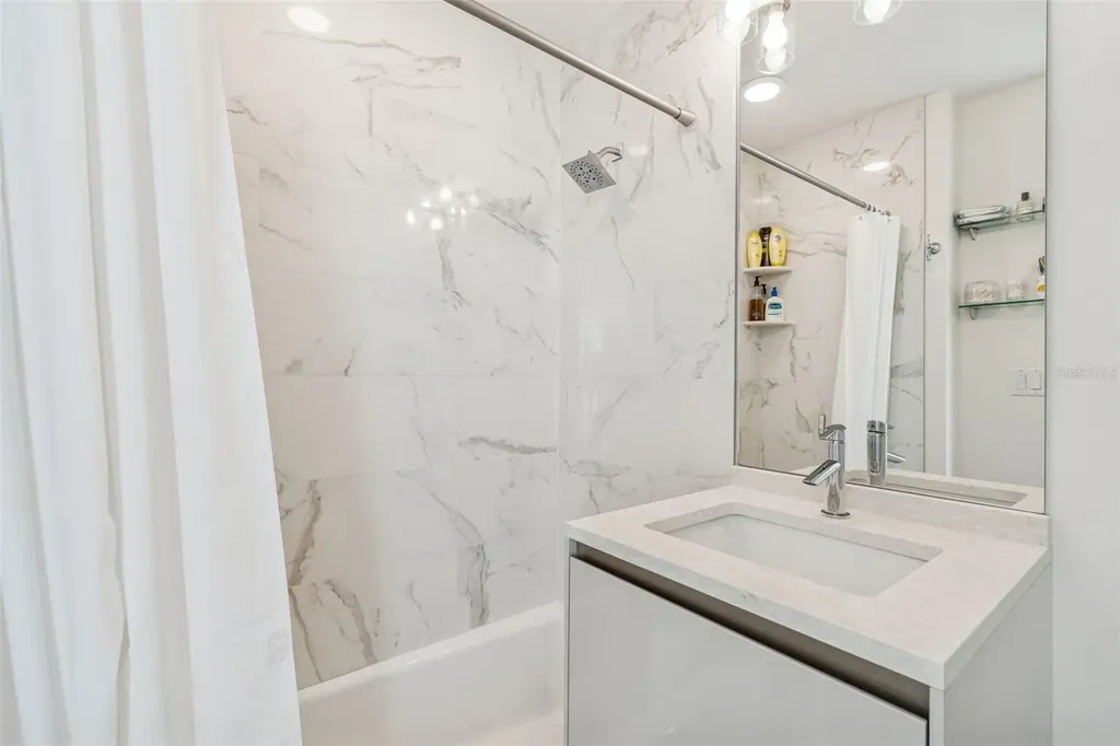2900 W Bay To Bay Boulevard Tampa FL 33629