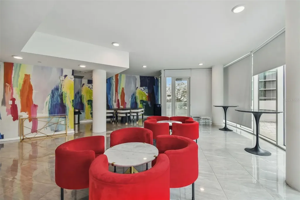 2900 W Bay To Bay Boulevard Tampa FL 33629