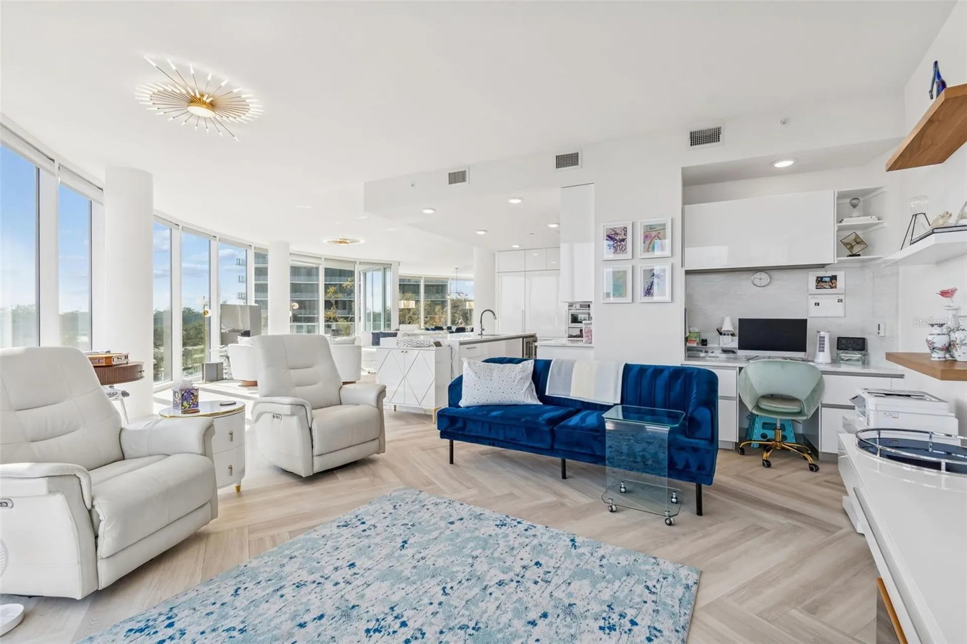 2900 W Bay To Bay Boulevard Tampa FL 33629