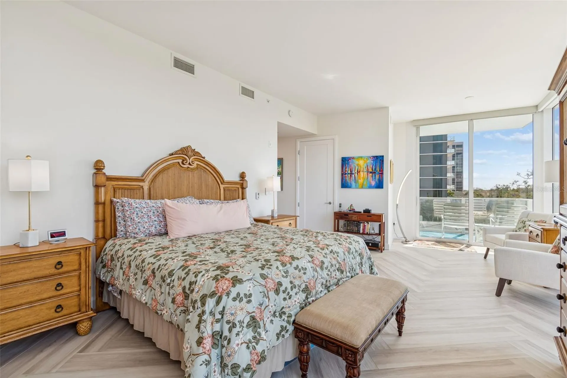 2900 W Bay To Bay Boulevard Tampa FL 33629