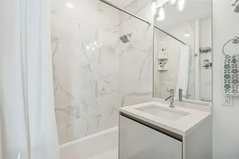 2900 W Bay To Bay Boulevard Tampa FL 33629