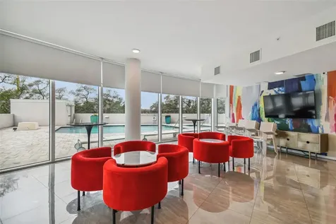 2900 W Bay To Bay Boulevard Tampa FL 33629