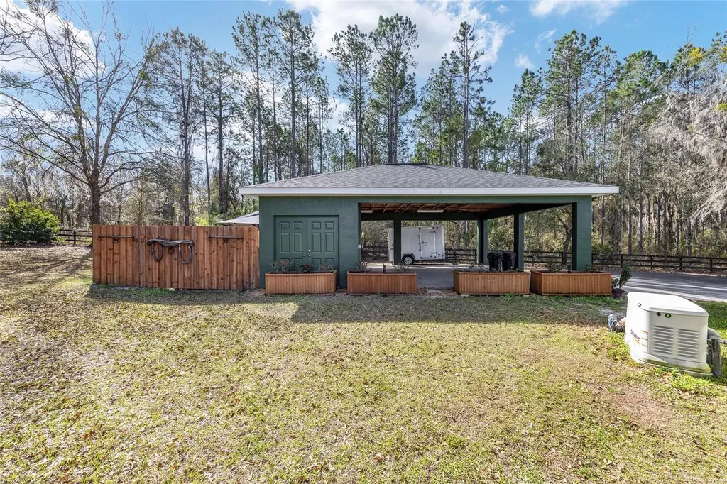 11760 NW 170th Street Reddick FL 32686