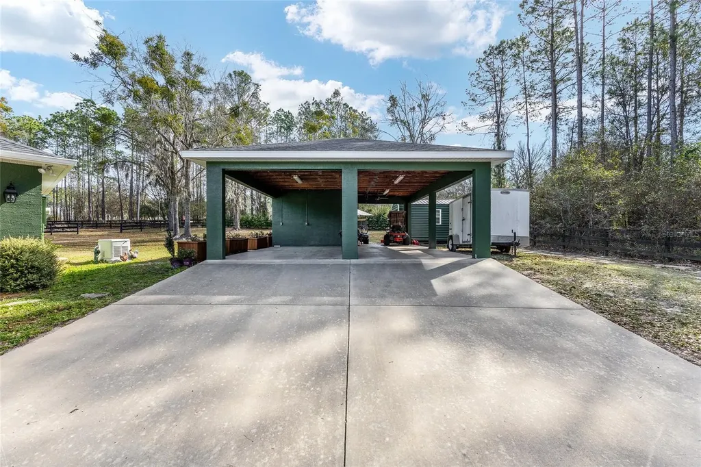 11760 NW 170th Street Reddick FL 32686