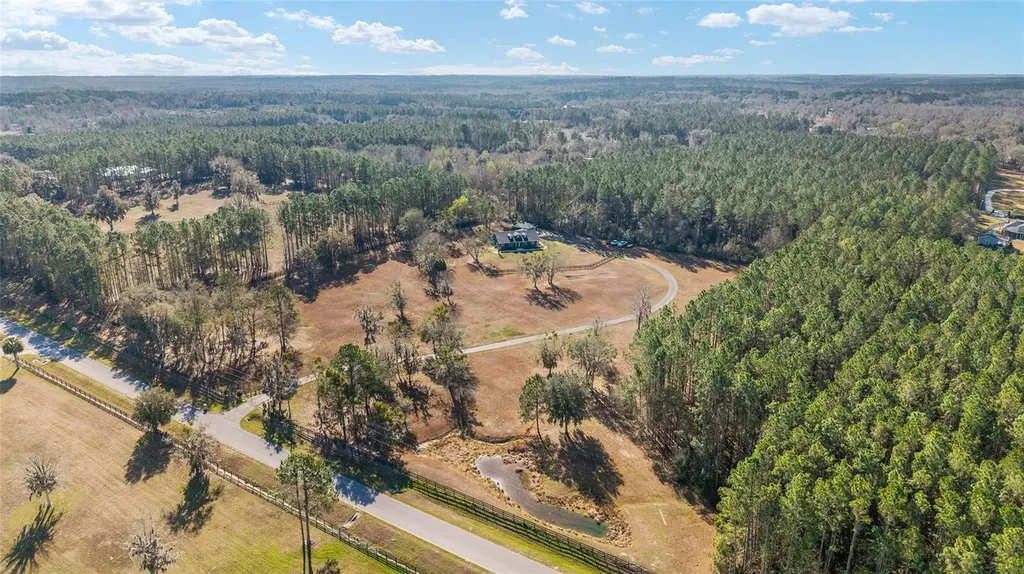 11760 NW 170th Street Reddick FL 32686
