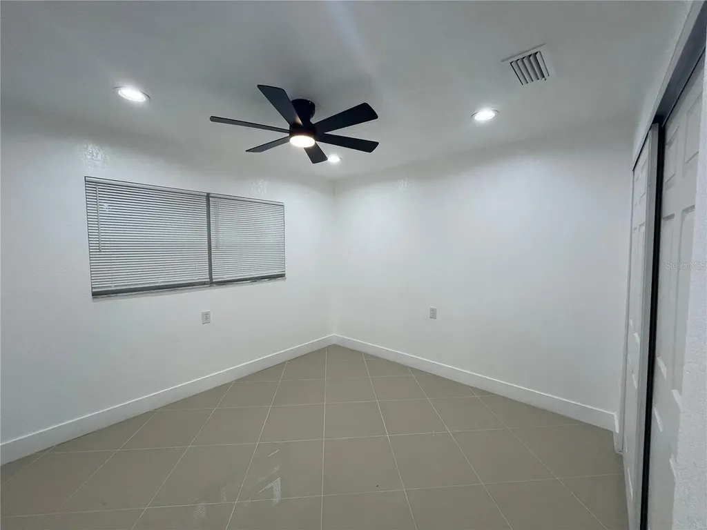 7119-7121 Oakwood New Port Richey FL 34652