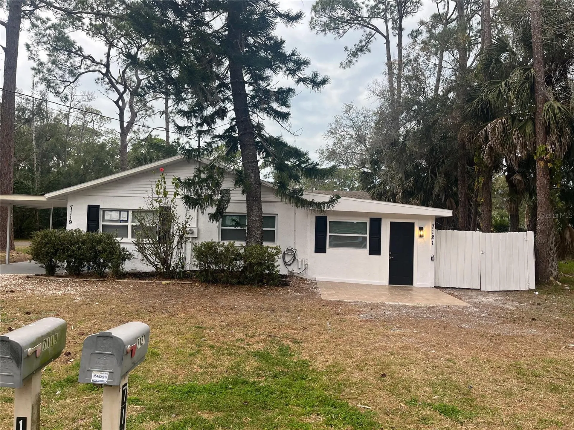7119-7121 Oakwood New Port Richey FL 34652