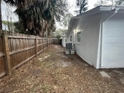 7119-7121 Oakwood New Port Richey FL 34652