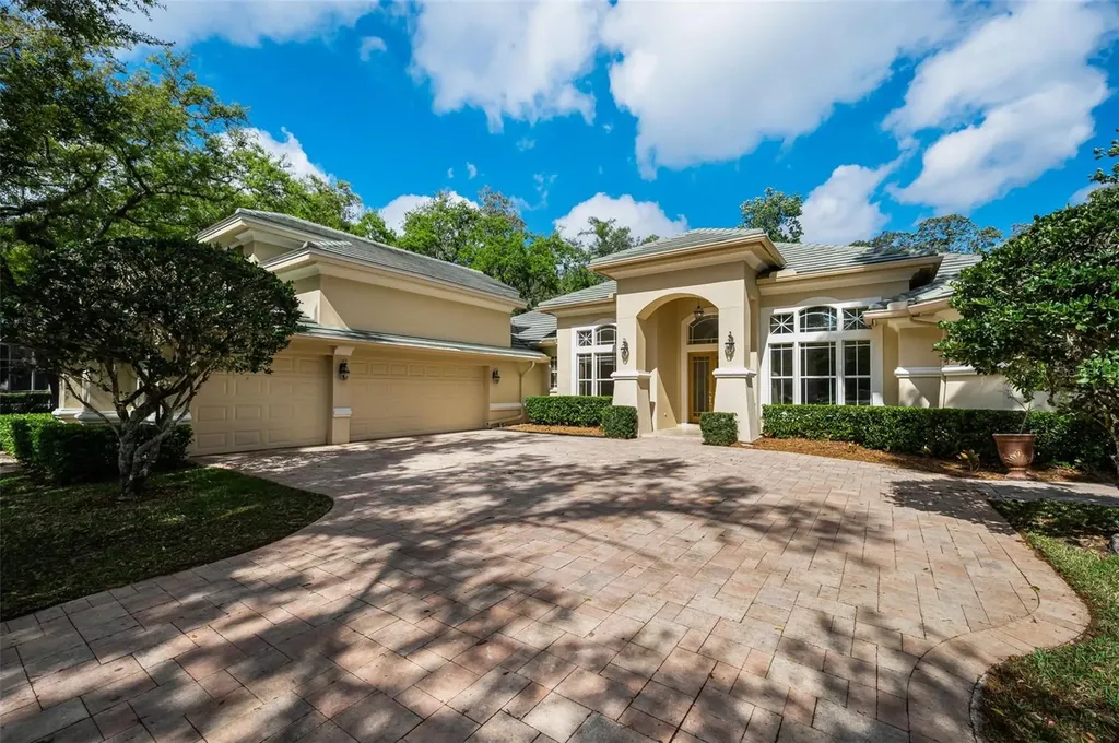 2270 Christy Lane Oldsmar FL 34677