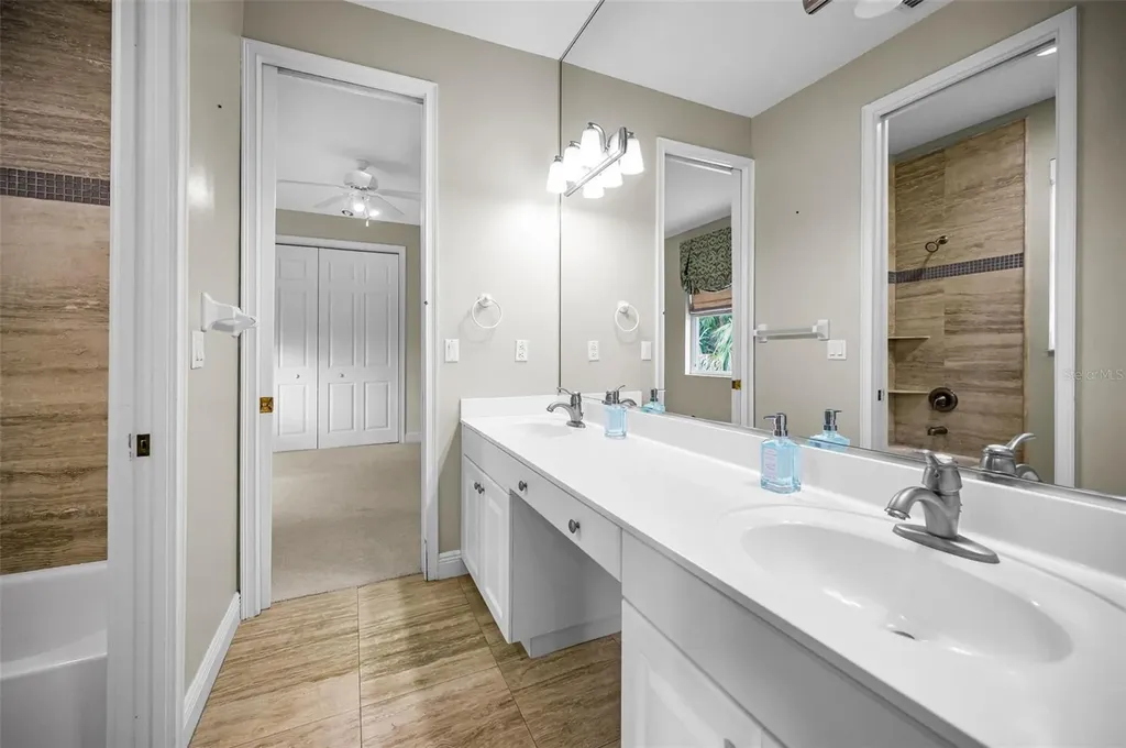 2270 Christy Lane Oldsmar FL 34677