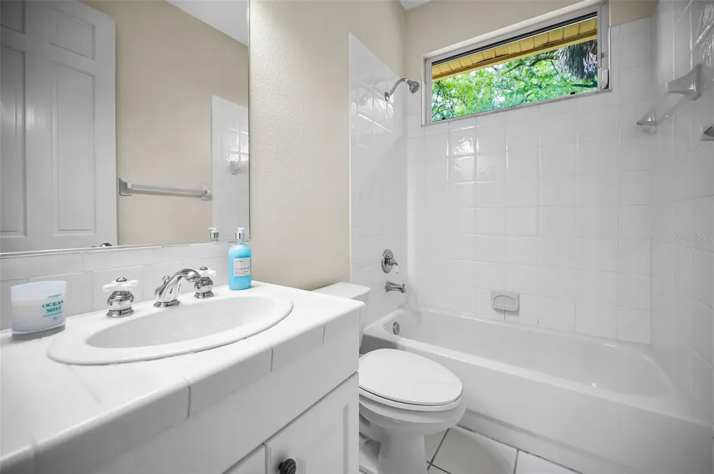 2270 Christy Lane Oldsmar FL 34677
