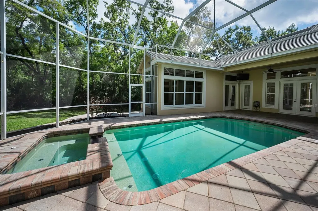 2270 Christy Lane Oldsmar FL 34677