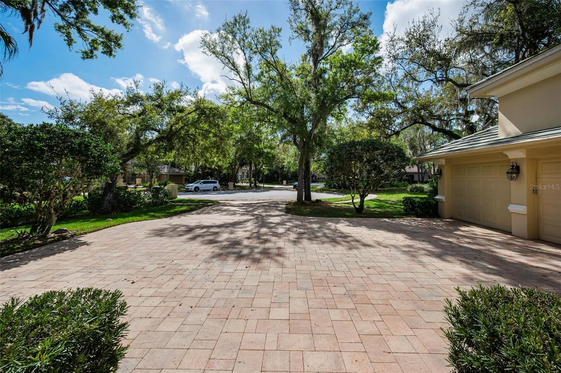 2270 Christy Lane Oldsmar FL 34677
