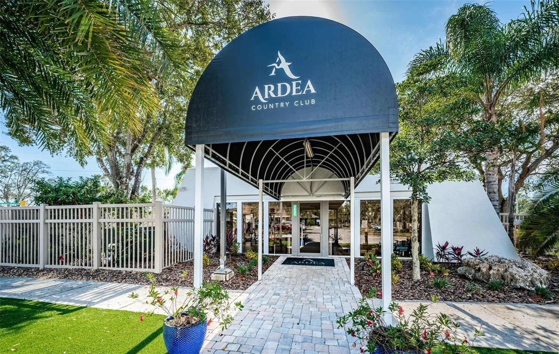 2270 Christy Lane Oldsmar FL 34677