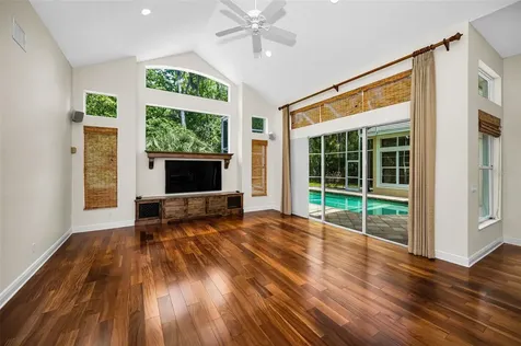 2270 Christy Lane Oldsmar FL 34677