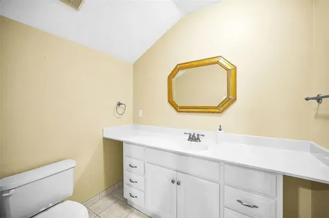 2270 Christy Lane Oldsmar FL 34677