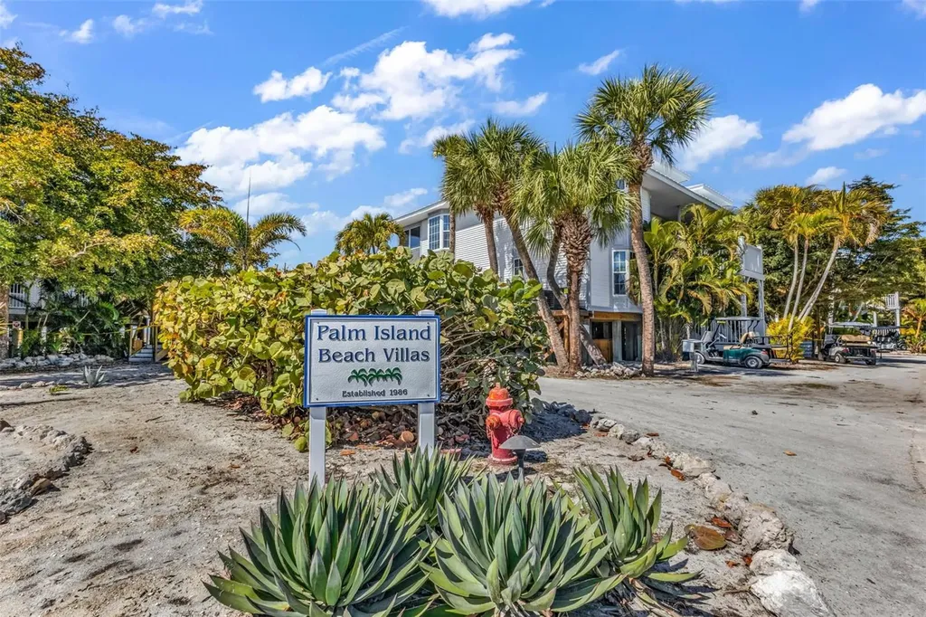 7454 Palm Island Drive Placida FL 33946