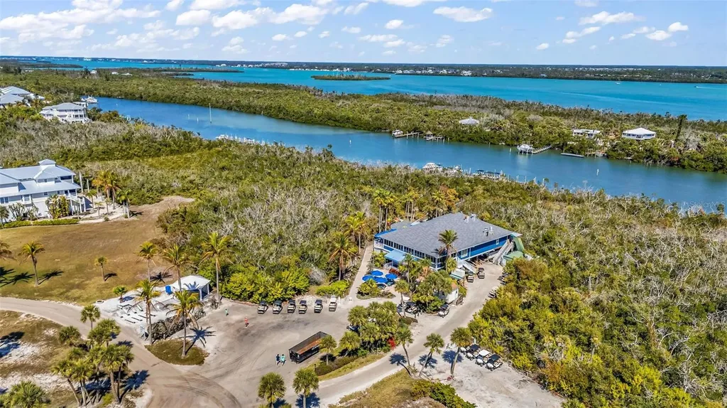 7454 Palm Island Drive Placida FL 33946