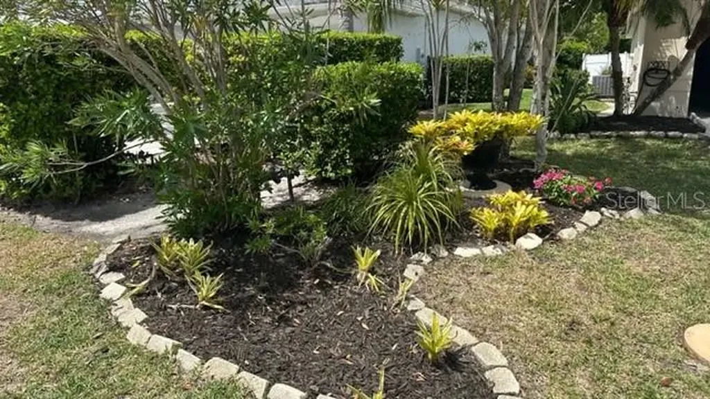5122 Creekside Trail Sarasota FL 34243