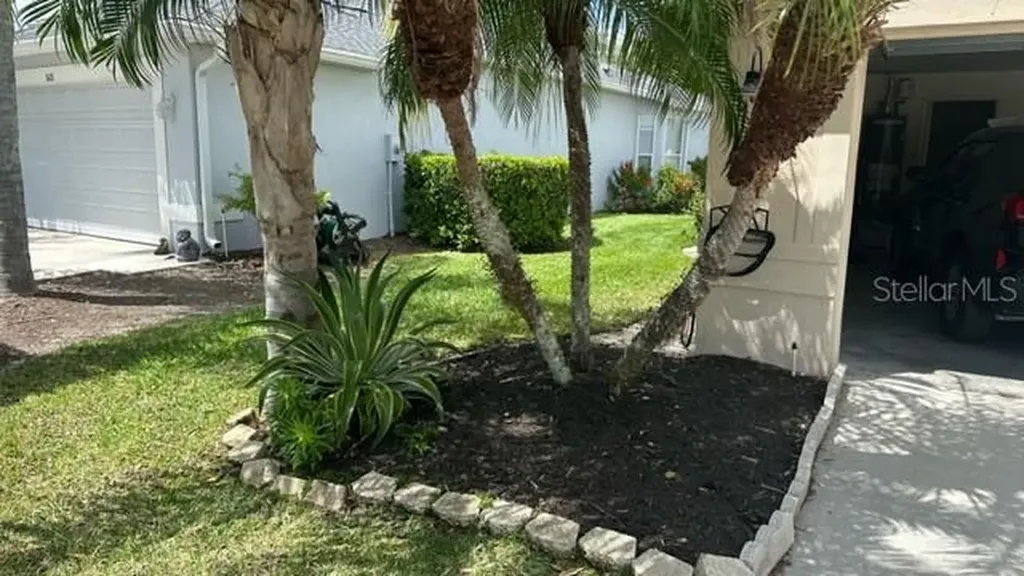 5122 Creekside Trail Sarasota FL 34243