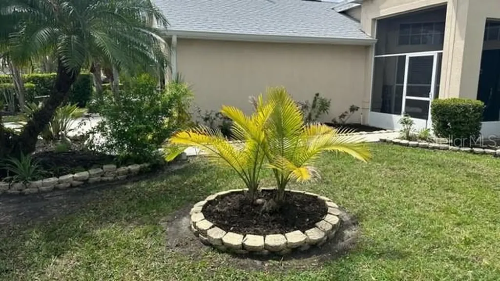 5122 Creekside Trail Sarasota FL 34243