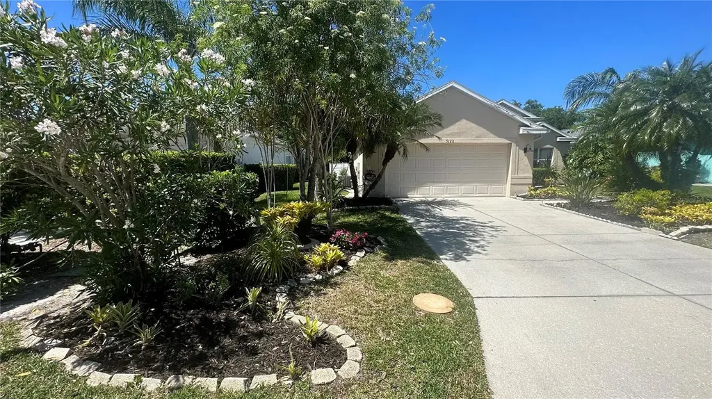 5122 Creekside Trail Sarasota FL 34243