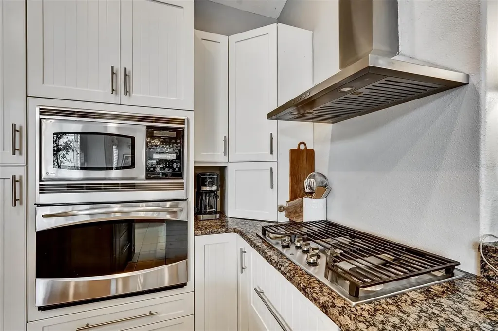 5122 Creekside Trail Sarasota FL 34243