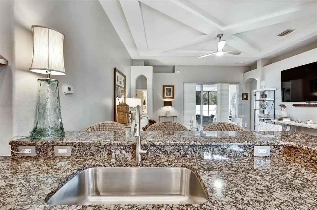 5122 Creekside Trail Sarasota FL 34243