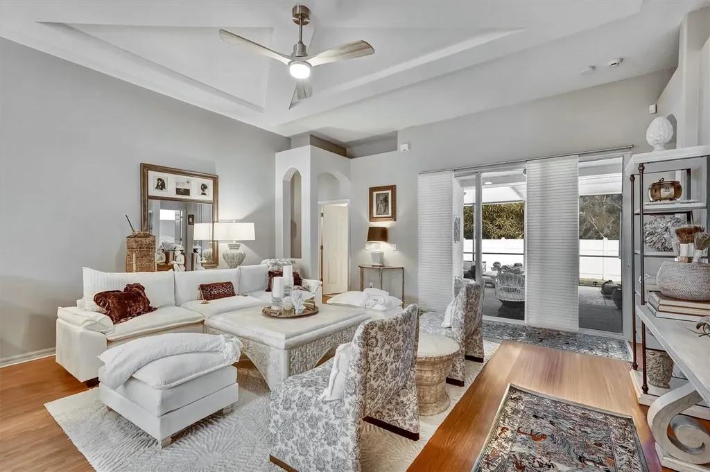 5122 Creekside Trail Sarasota FL 34243