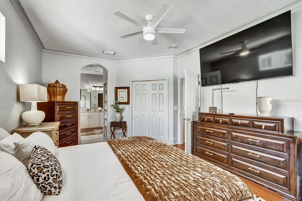 5122 Creekside Trail Sarasota FL 34243