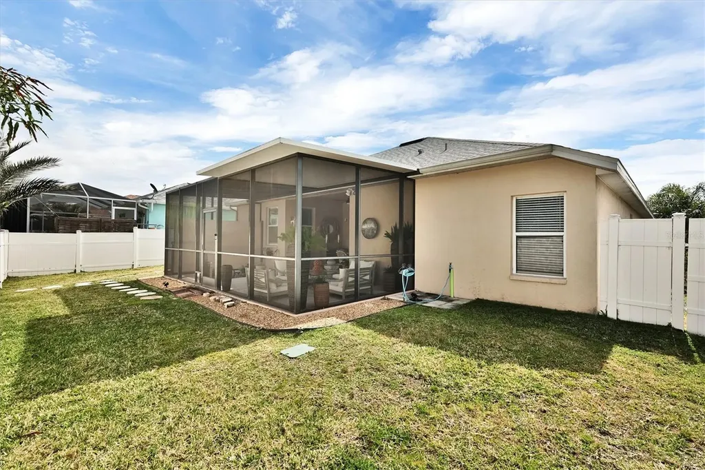 5122 Creekside Trail Sarasota FL 34243