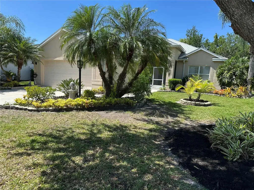 5122 Creekside Trail Sarasota FL 34243