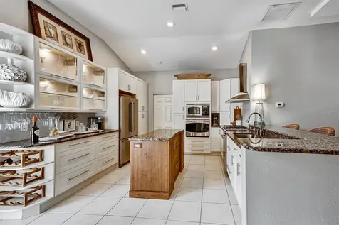 5122 Creekside Trail Sarasota FL 34243