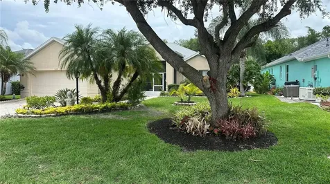 5122 Creekside Trail Sarasota FL 34243