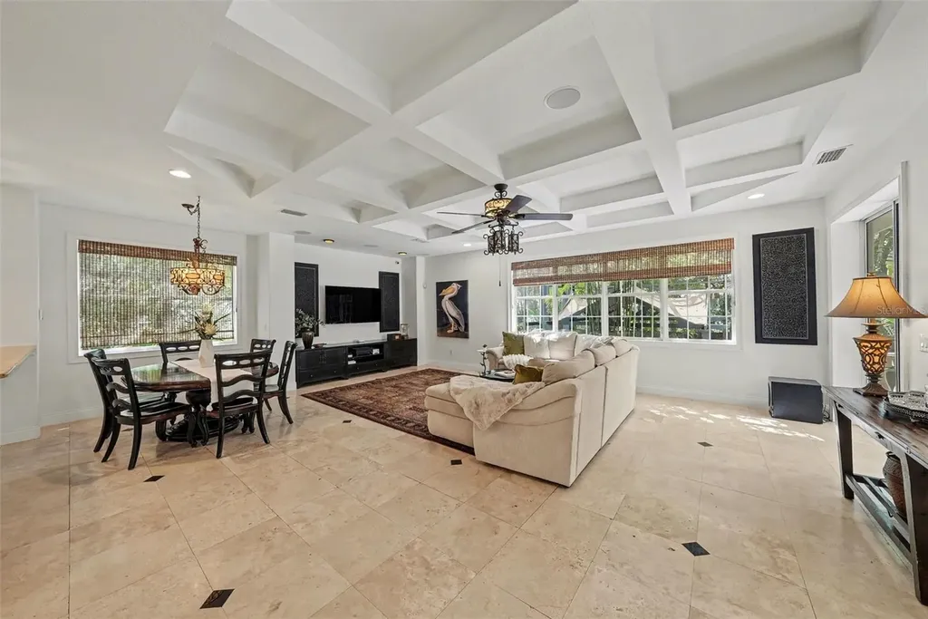 610 Marmora Avenue Tampa FL 33606