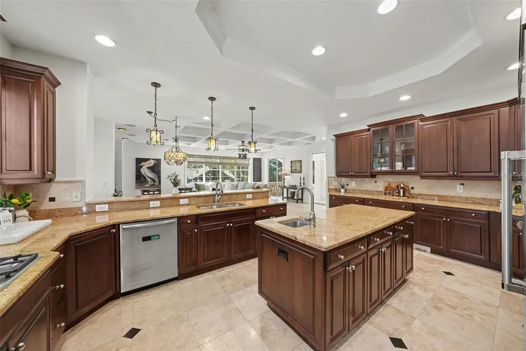 610 Marmora Avenue Tampa FL 33606