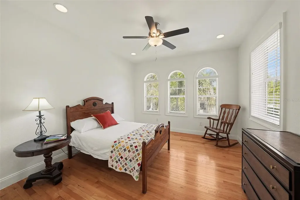 610 Marmora Avenue Tampa FL 33606