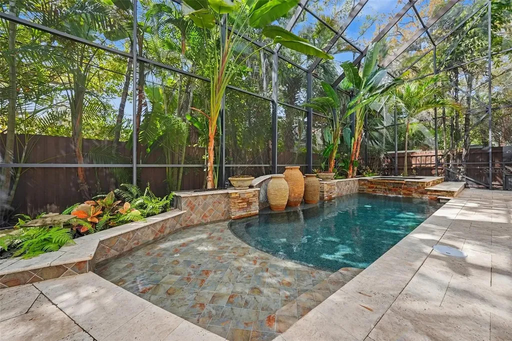 610 Marmora Avenue Tampa FL 33606