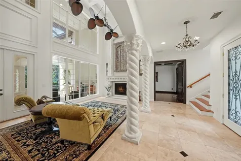 610 Marmora Avenue Tampa FL 33606