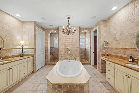 610 Marmora Avenue Tampa FL 33606