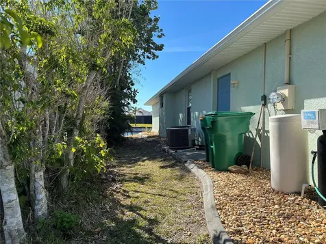 9458 Melody Circle Port Charlotte FL 33981