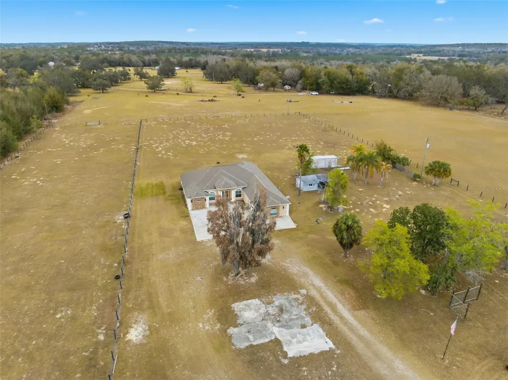 27001 Baxter Street Brooksville FL 34602