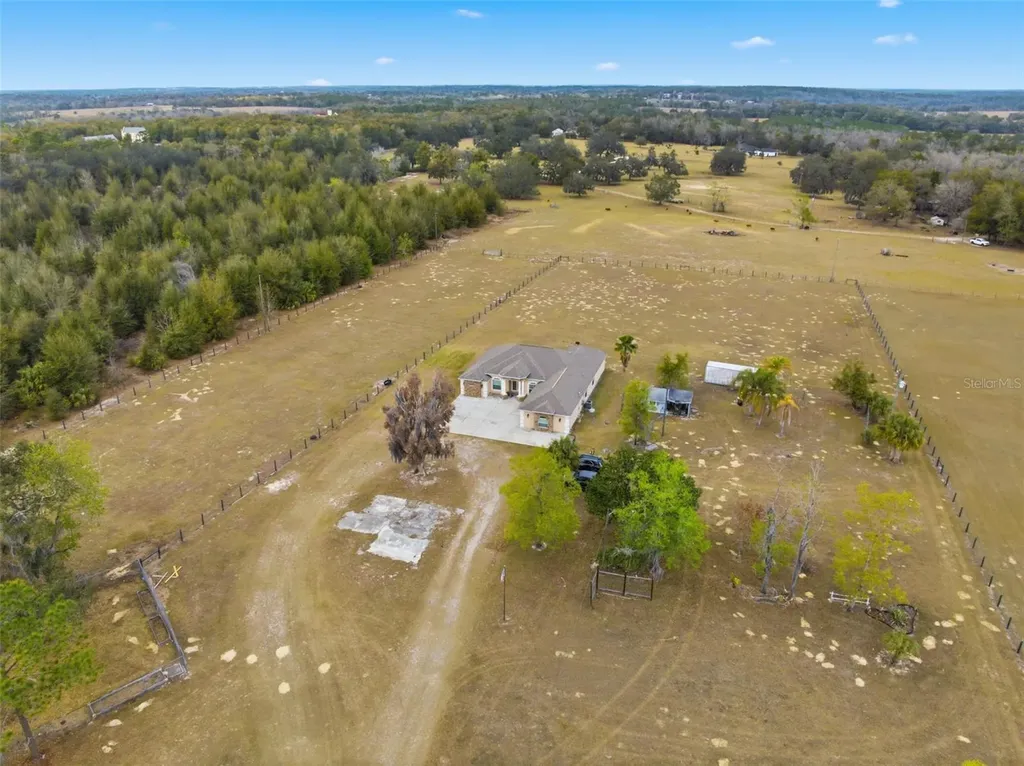 27001 Baxter Street Brooksville FL 34602